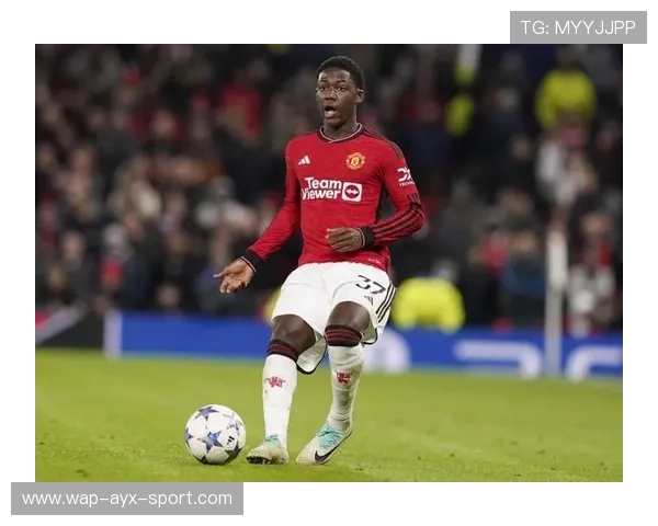 曼联梅努控球节奏训练更成熟，助力球队再攀巅峰