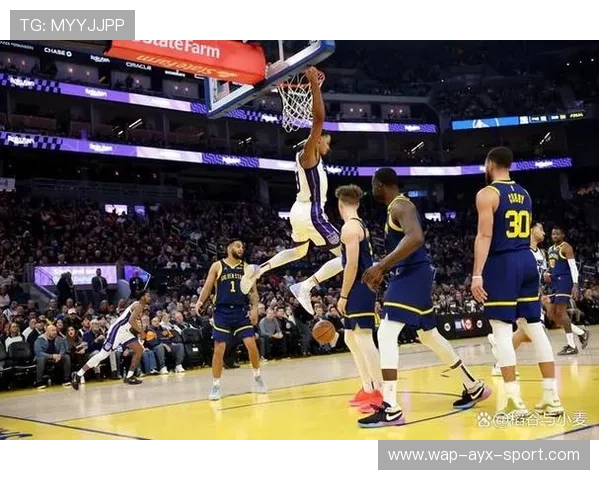 国王后场火力猛但防守端问题依旧，国王防守怎么样