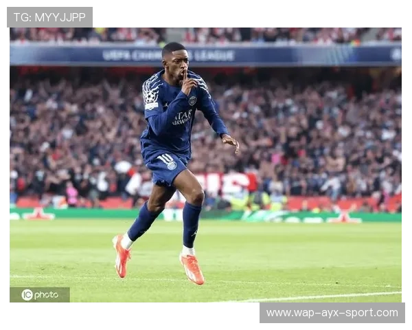 登贝莱金球夺冠,巴黎圣日耳曼全队庆贺,登贝莱多少钱来的巴萨 登贝莱金球夺冠,巴黎圣日耳曼全队庆贺,登贝莱多少钱来的巴萨