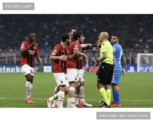 AC米兰角球二点控制，弧顶重炮轰门，国际米兰角球